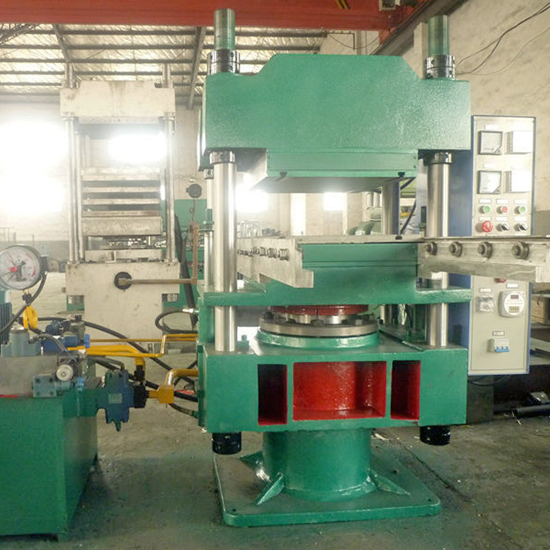 120噸四柱帶強制開模硫化機自動推拉平板硫化機