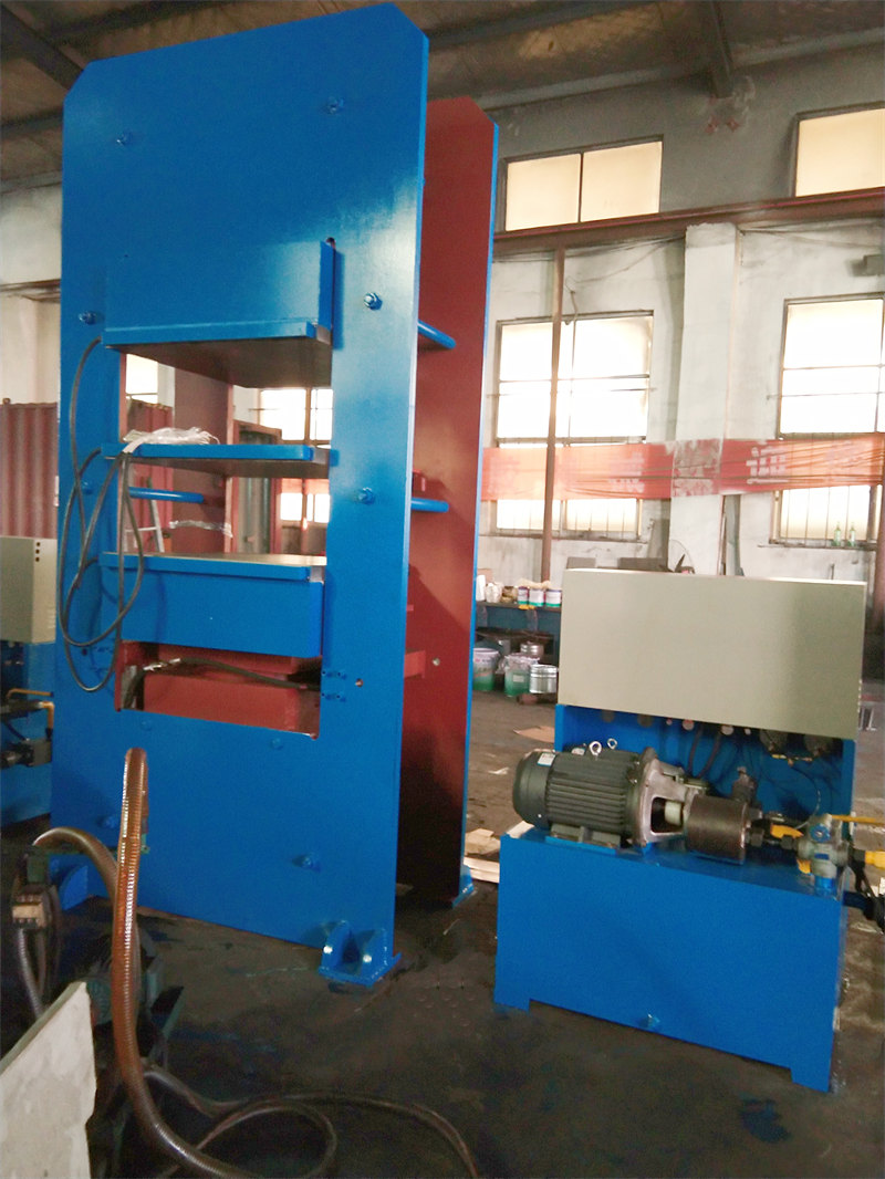 315噸雙層平板硫化機-小型實心輪硫化機